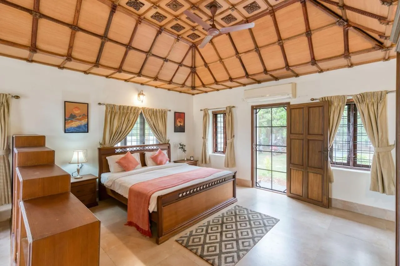 The Backwater Heritage- Comp Breakfast With River View & Lawn By Stayvista Alappuzha India